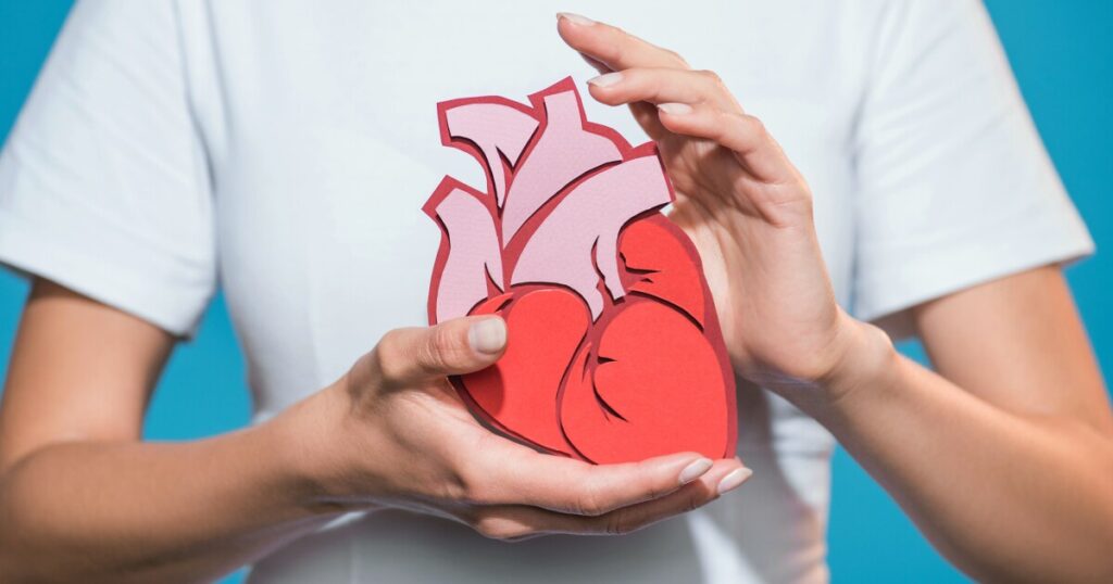 Heart attack causes in younger adults differ by gender