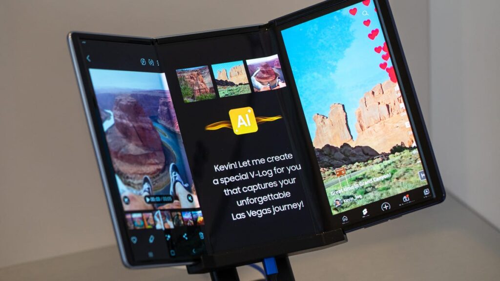 Samsung’s Wild-Looking Tri-Fold Phone Debuts at APEC Summit in South Korea