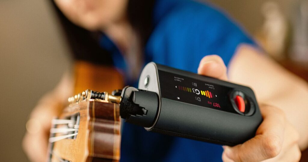 Perfect pitch with the Roadie 4 tuning mutli-tool