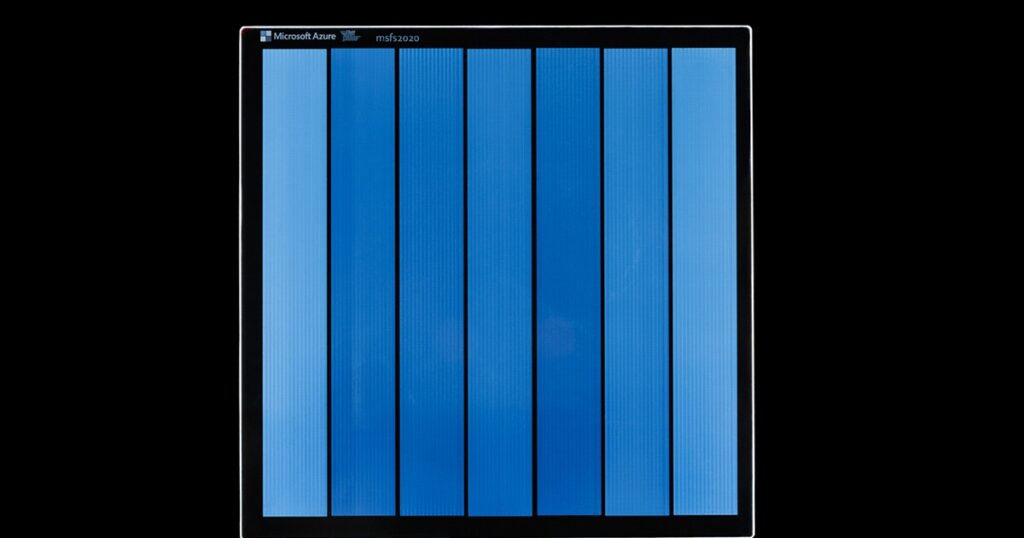 Microsoft’s silica glass data storage lasts 10000 years