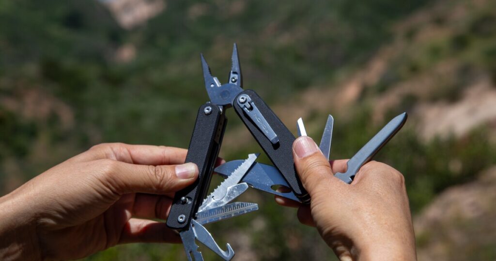Roxon Flex Titan multitool packs 2x modularity as most versatile ever